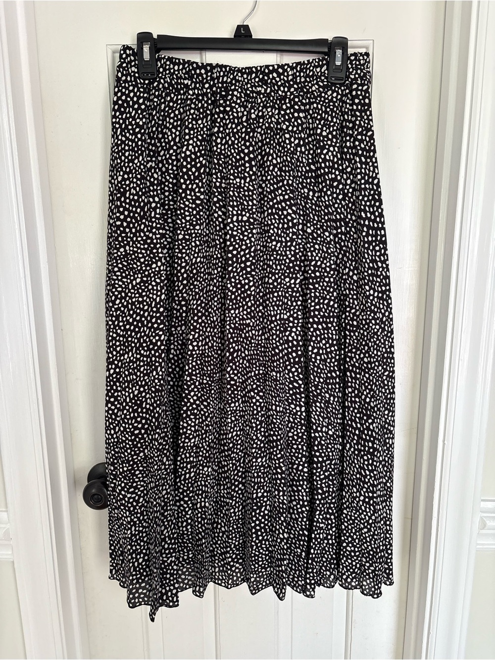 Rachel Zoe Black and White Printed Pleated Midi Skirt